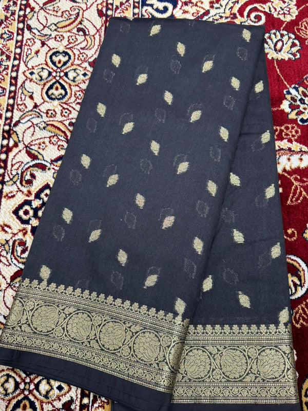 Boota Jangala Silk Saree – Royal Black Woven Zari Border Traditional Saree