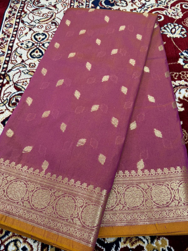 Boota Jangala Silk Saree – Peach Pink Woven Zari Border Traditional Saree